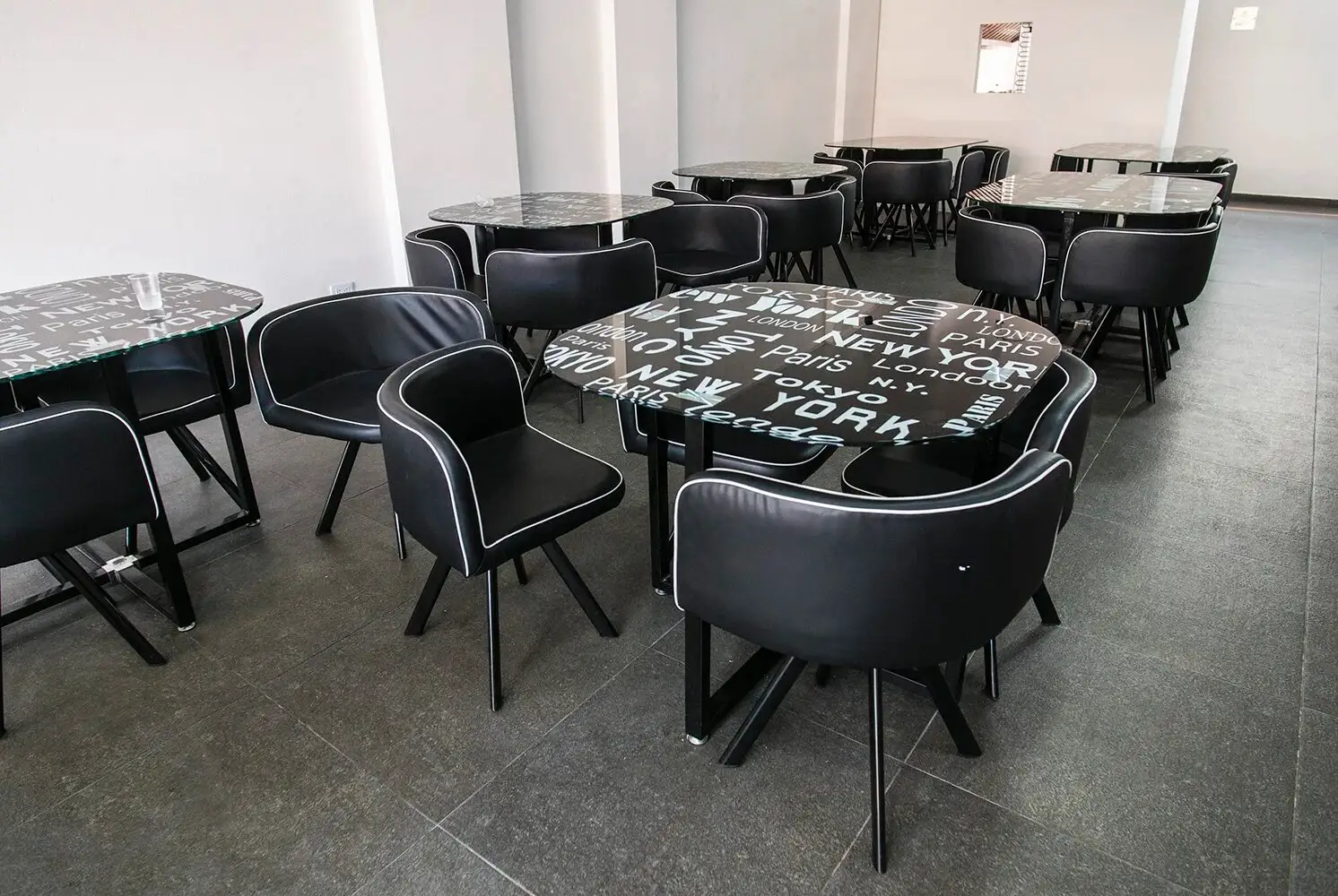 Salón de eventos del Grand H&R Hotel